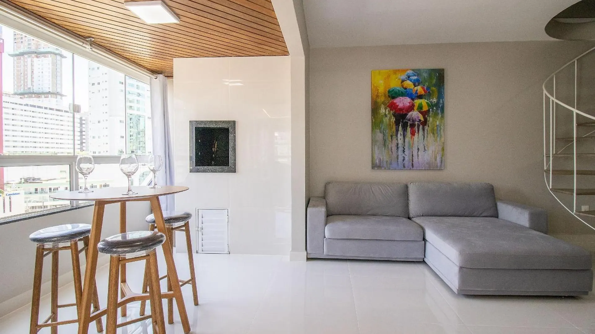 Cb62 - Duplex, 4 Dorm Climatizados, Churrasqueira Balneário Camboriú Brazilië